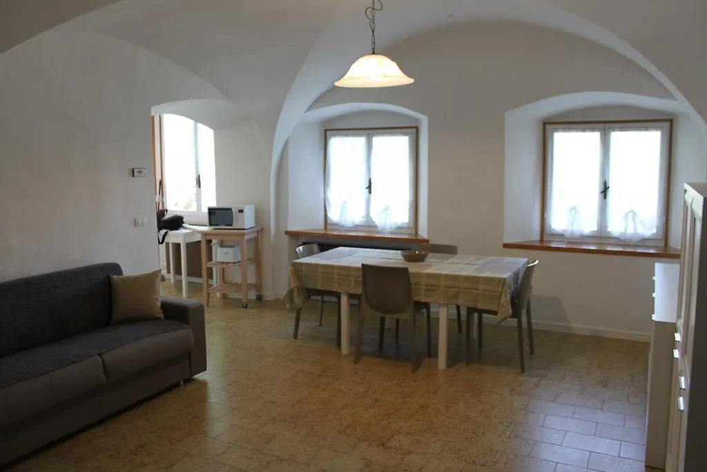 Studio Zu - Lakeside Apartment Riva di Solto 0*,  Italien