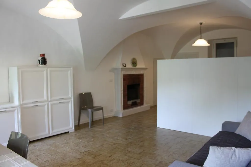 Apartment Studio Zu Riva di Solto